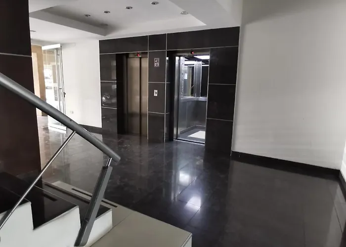Avda Sarmiento Suite Superior- Pileta